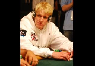 Andrew Wiggins Poker