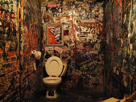 Punk Toilet Betfair